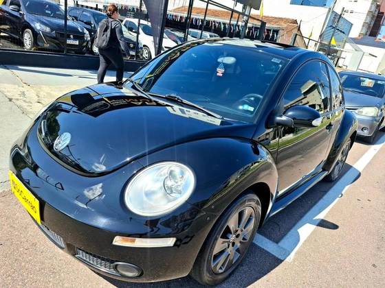 VOLKSWAGEN NEW BEETLE 2.0 MI 8V GASOLINA 2P MANUAL